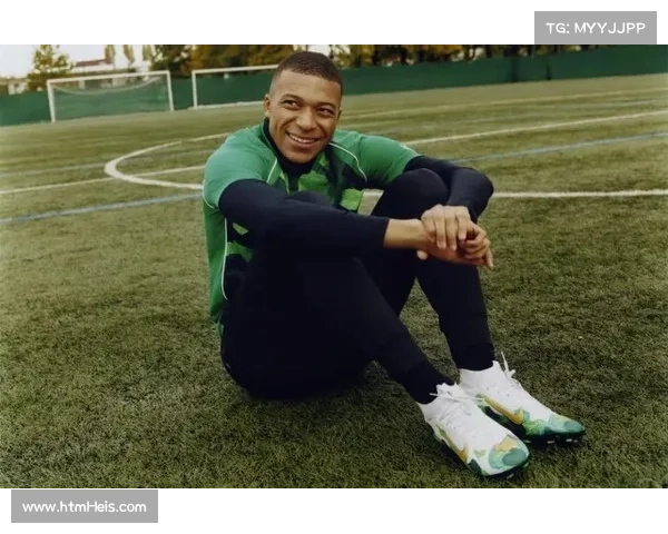 足球鞋赞助合约：耐克与姆巴佩终身协议签署